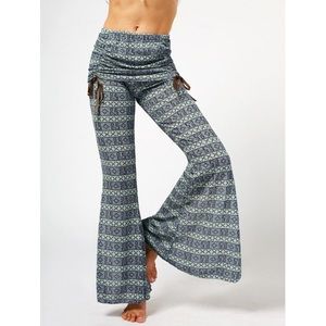 Chic High Waist Bowknot Lace Loose Flare Pants